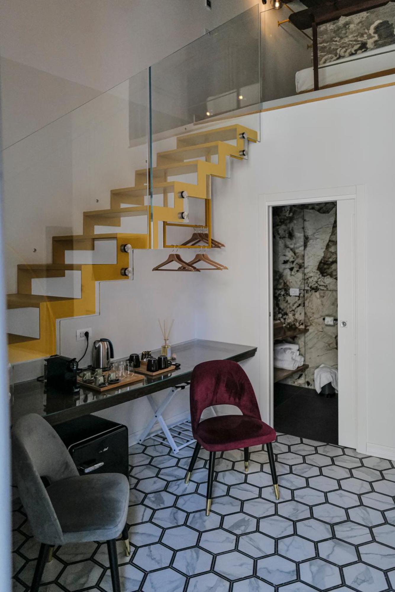 Costantinopoli 33 Grand Gasthof Neapel